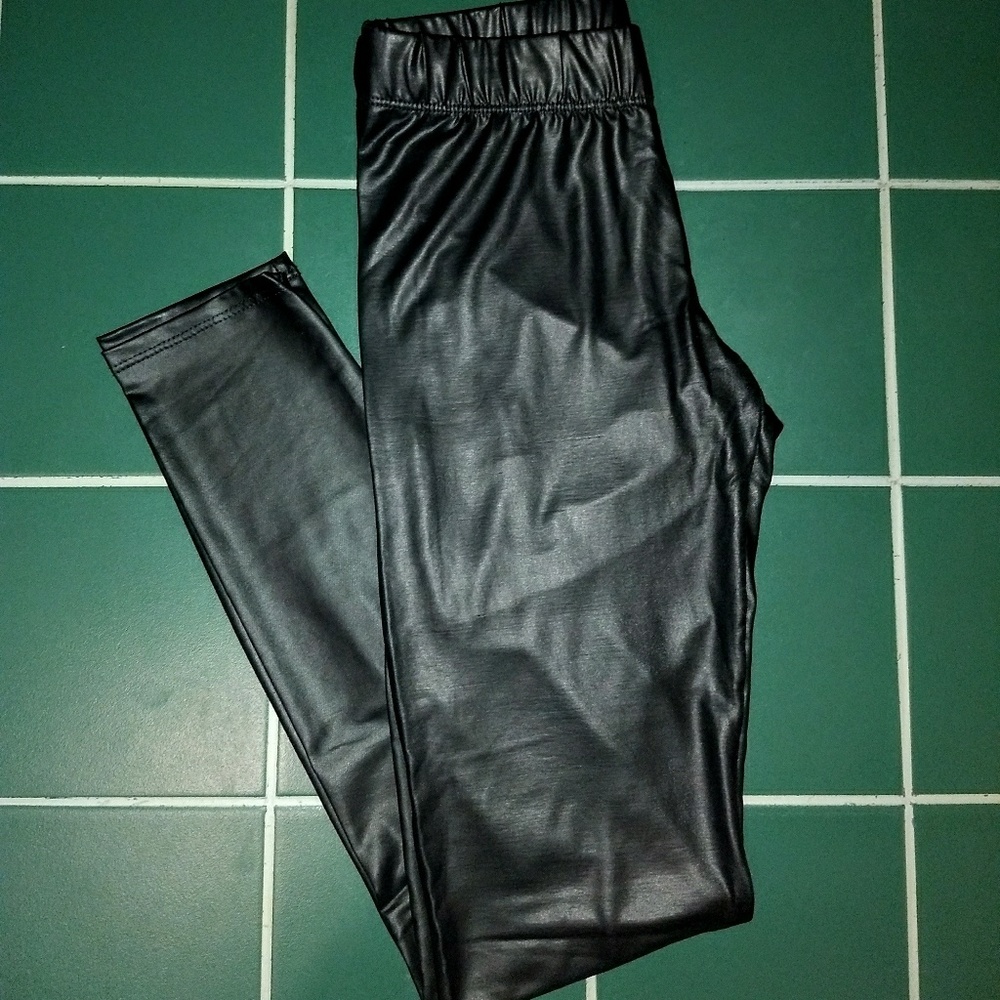 Wet Look Leggings